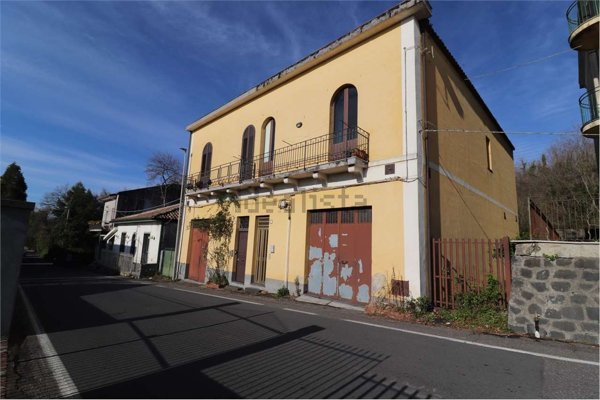 casa indipendente in vendita a Milo