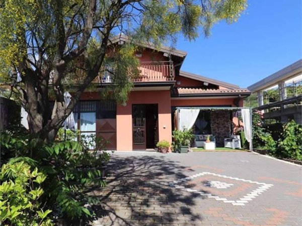casa indipendente in vendita a Milo