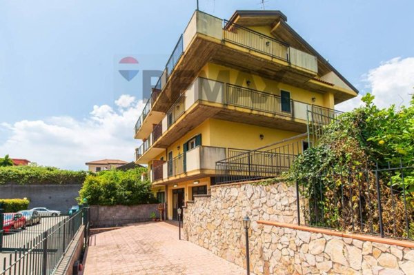 casa indipendente in vendita a Milo