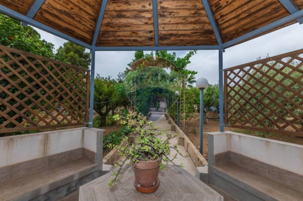 casa indipendente in vendita a Mineo