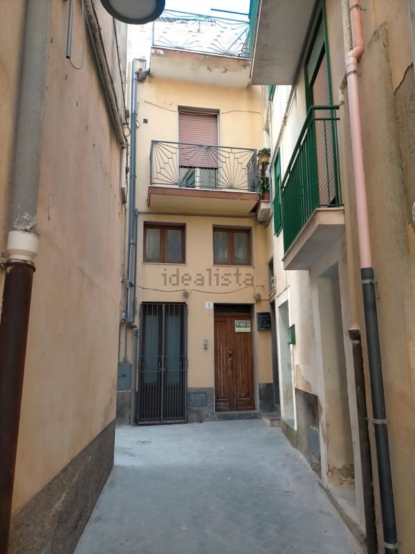casa indipendente in vendita a Mineo