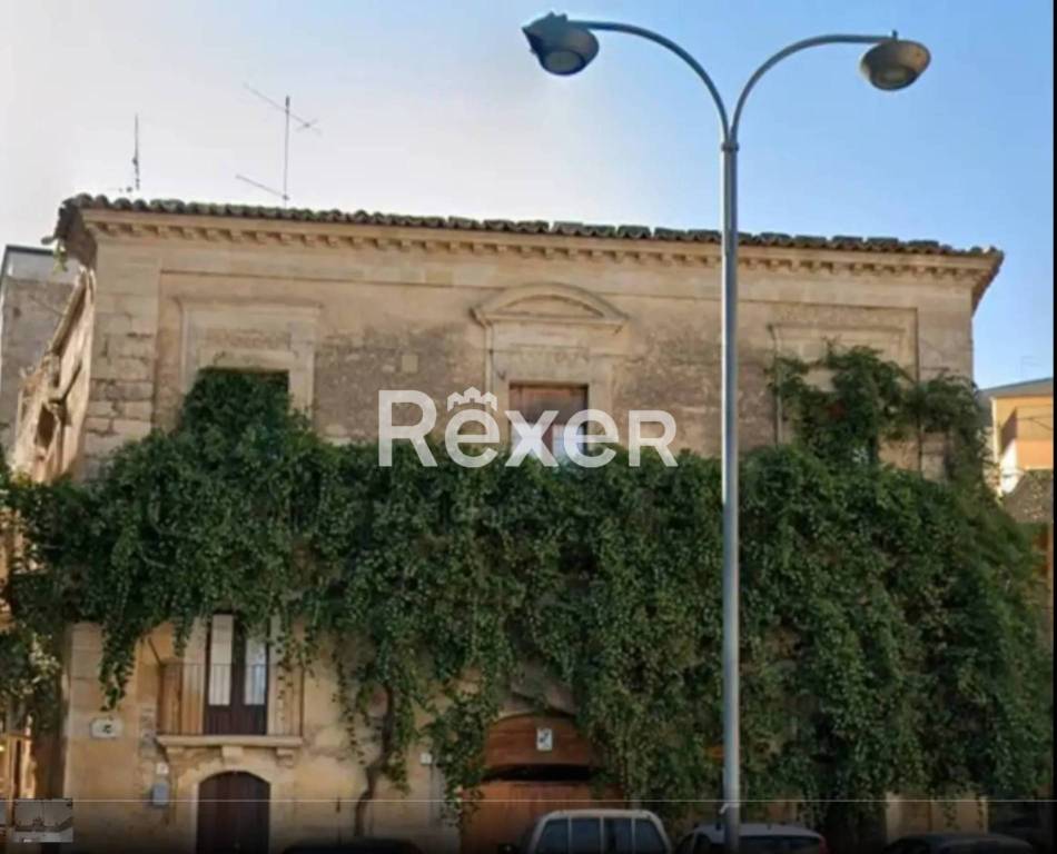 casa indipendente in vendita a Mineo