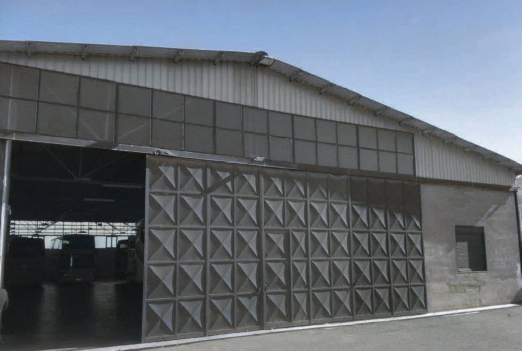 locale commerciale in vendita a Mineo