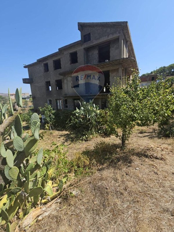 casale in vendita a Mirabella Imbaccari
