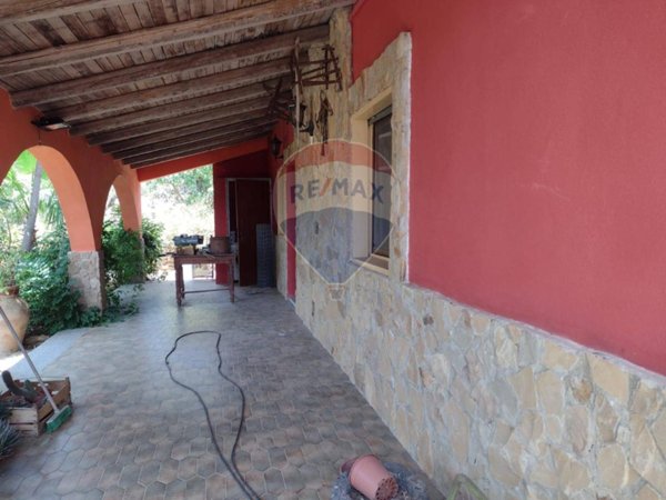 casa indipendente in vendita a Mirabella Imbaccari