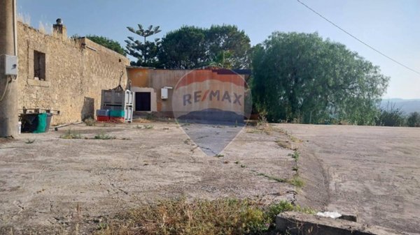 terreno agricolo in vendita a Mirabella Imbaccari