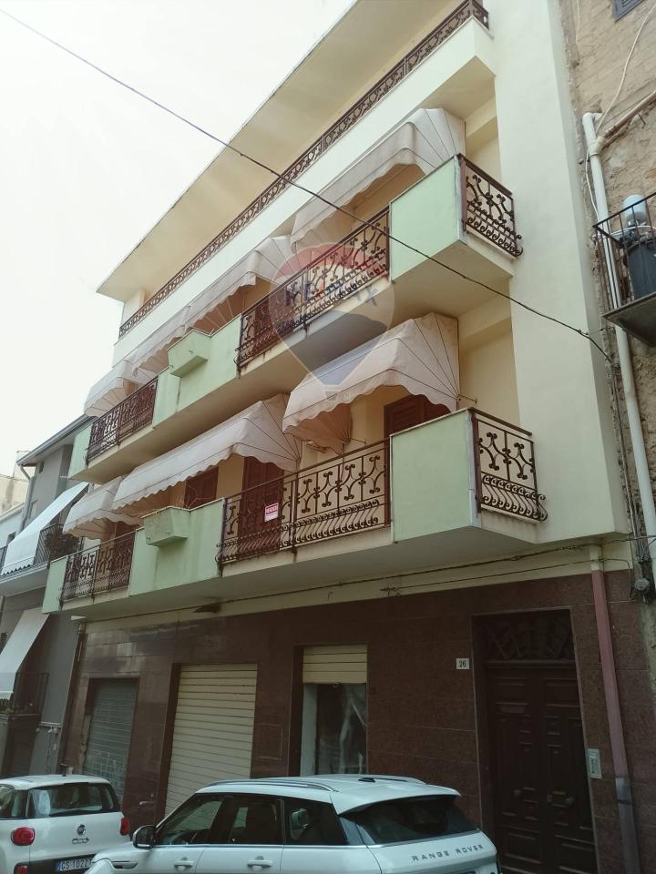 casa indipendente in vendita a Mirabella Imbaccari