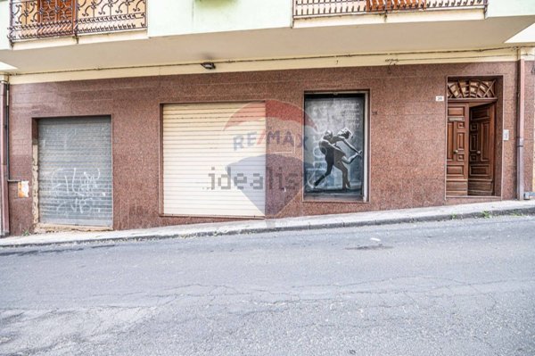 casa indipendente in vendita a Mirabella Imbaccari