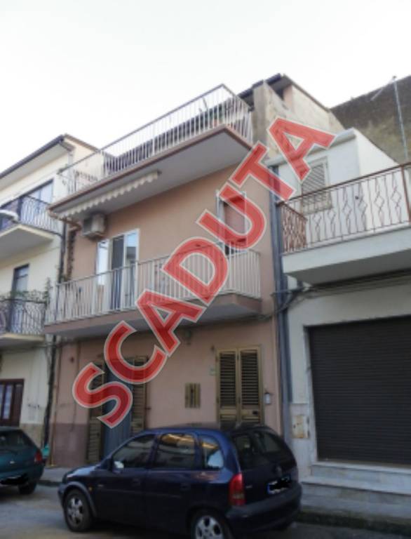 appartamento in vendita a Mirabella Imbaccari
