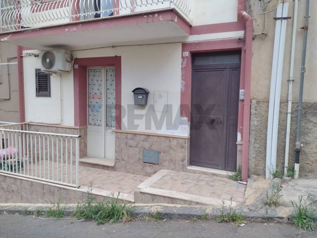 casa indipendente in vendita a Mirabella Imbaccari