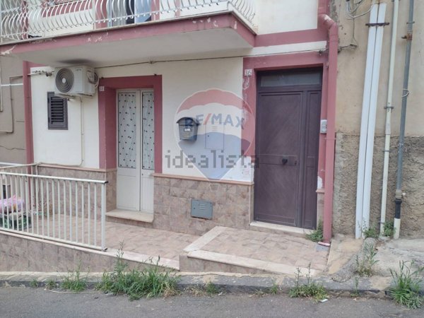 casa indipendente in vendita a Mirabella Imbaccari