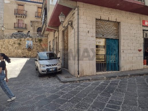 appartamento in vendita a Mirabella Imbaccari