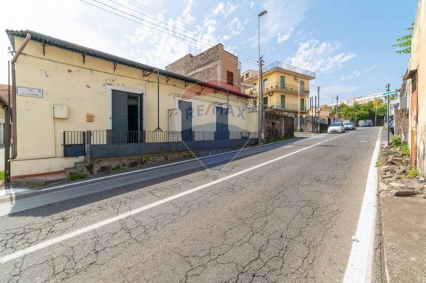 casa indipendente in vendita a Misterbianco