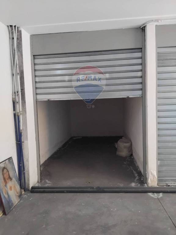 locale di sgombero in vendita a Misterbianco