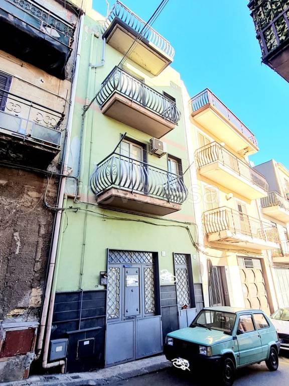 casa indipendente in vendita a Misterbianco