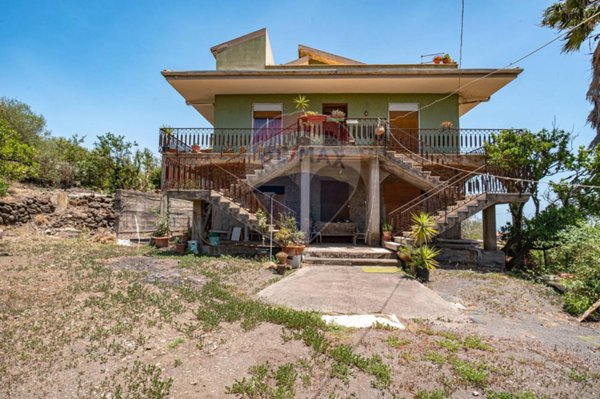casa indipendente in vendita a Misterbianco