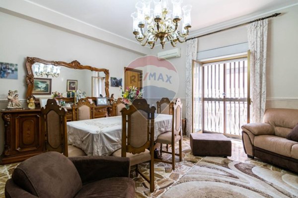 casa indipendente in vendita a Misterbianco