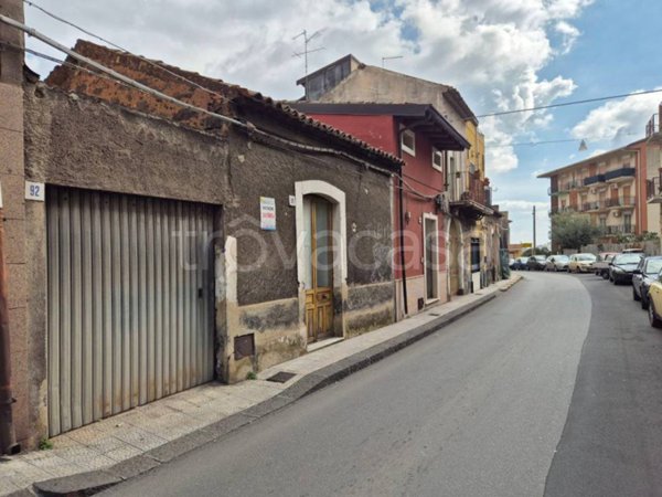 casa indipendente in vendita a Misterbianco