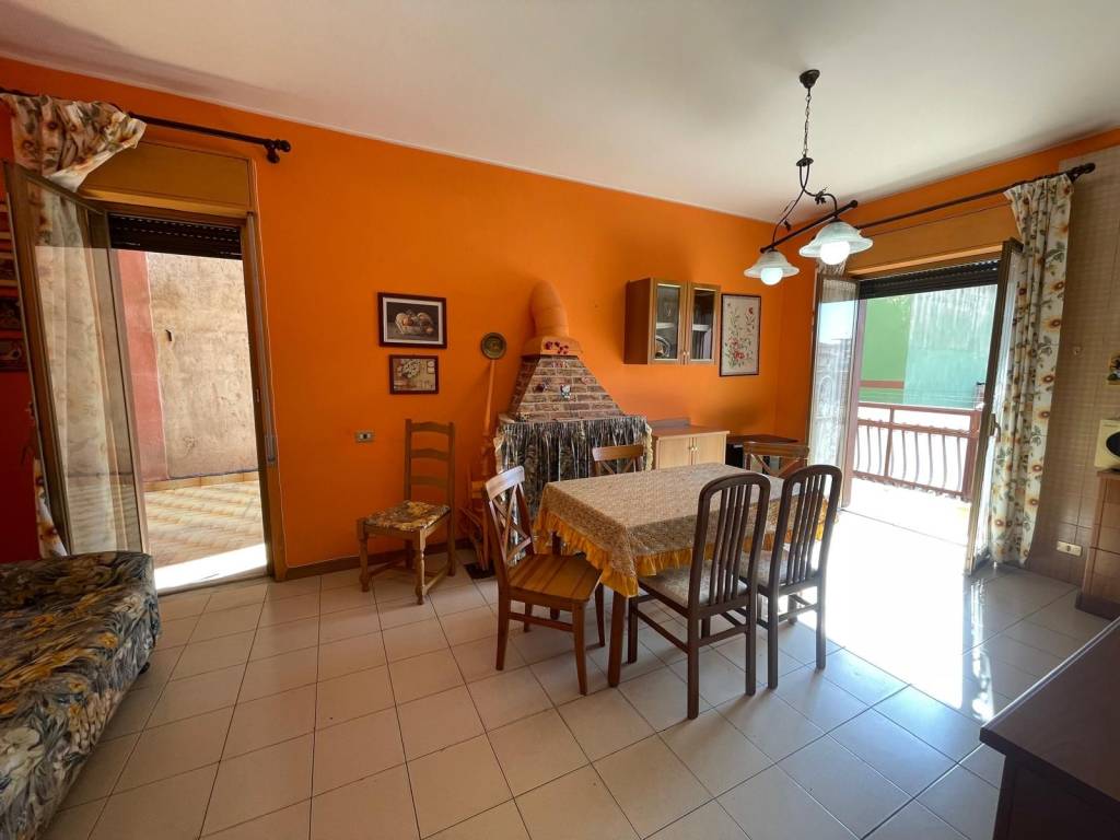 casa indipendente in vendita a Misterbianco in zona Lineri / Montepalma