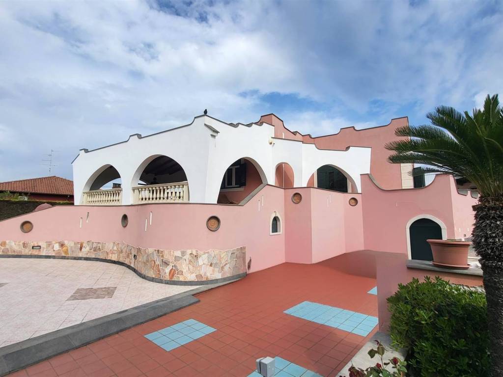 casa indipendente in vendita a Misterbianco