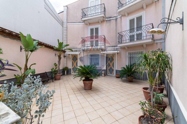 casa indipendente in vendita a Misterbianco