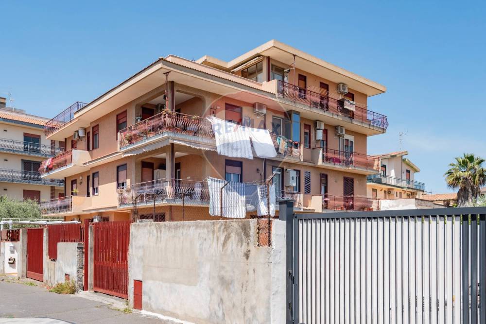 appartamento in vendita a Misterbianco in zona Centro Città