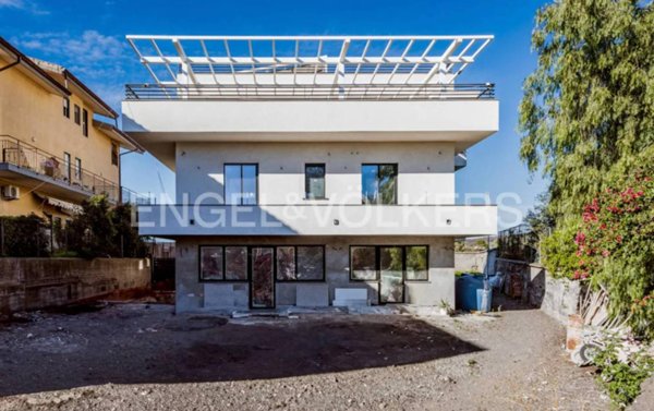 casa indipendente in vendita a Misterbianco in zona Centro Città