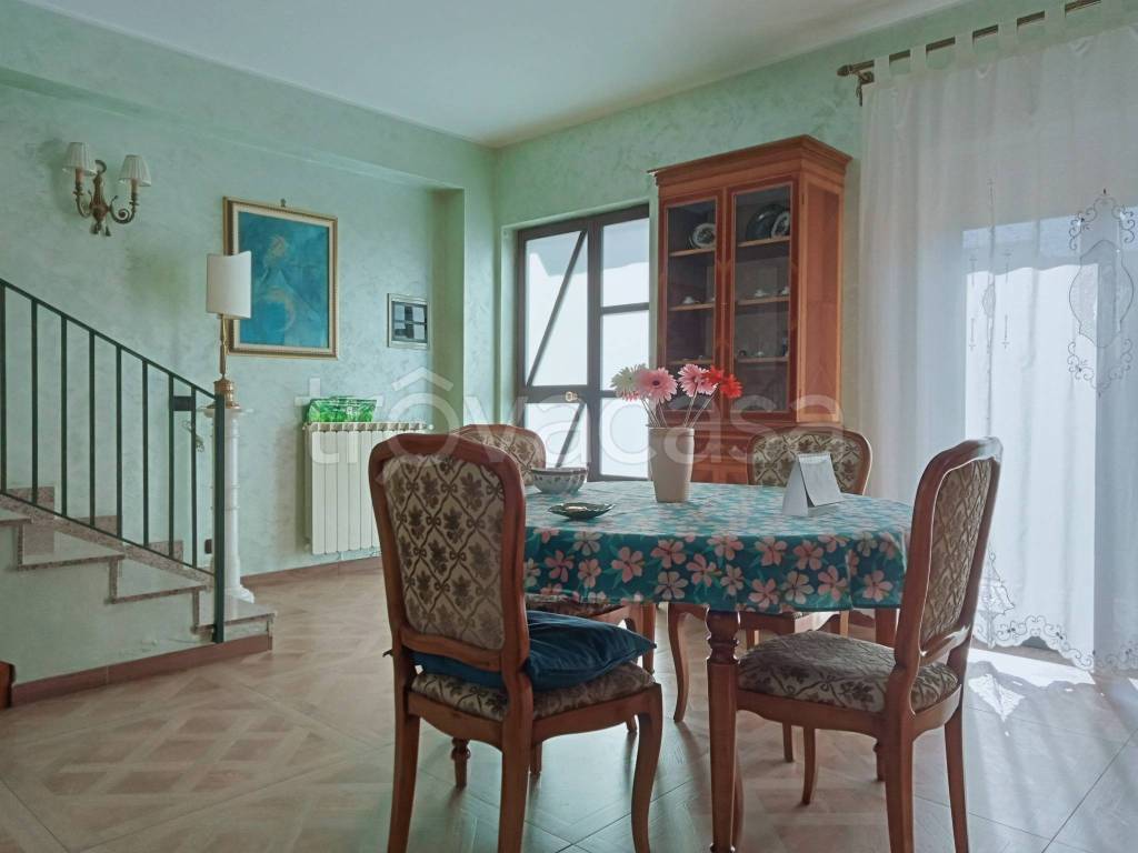 casa indipendente in vendita a Misterbianco