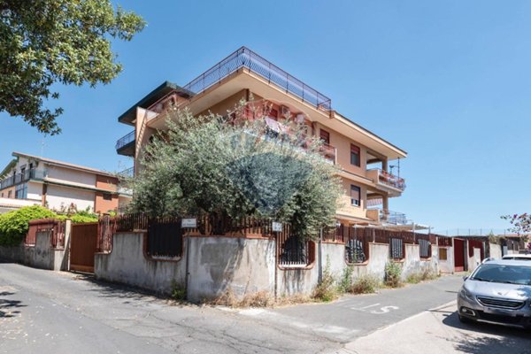 appartamento in vendita a Misterbianco in zona Centro Città