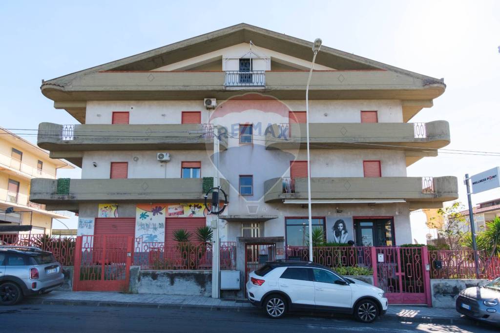 appartamento in vendita a Misterbianco in zona Centro Città