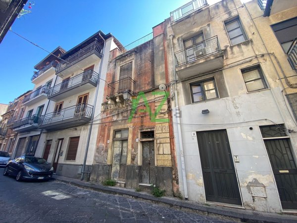 casa indipendente in vendita a Misterbianco in zona Centro Città