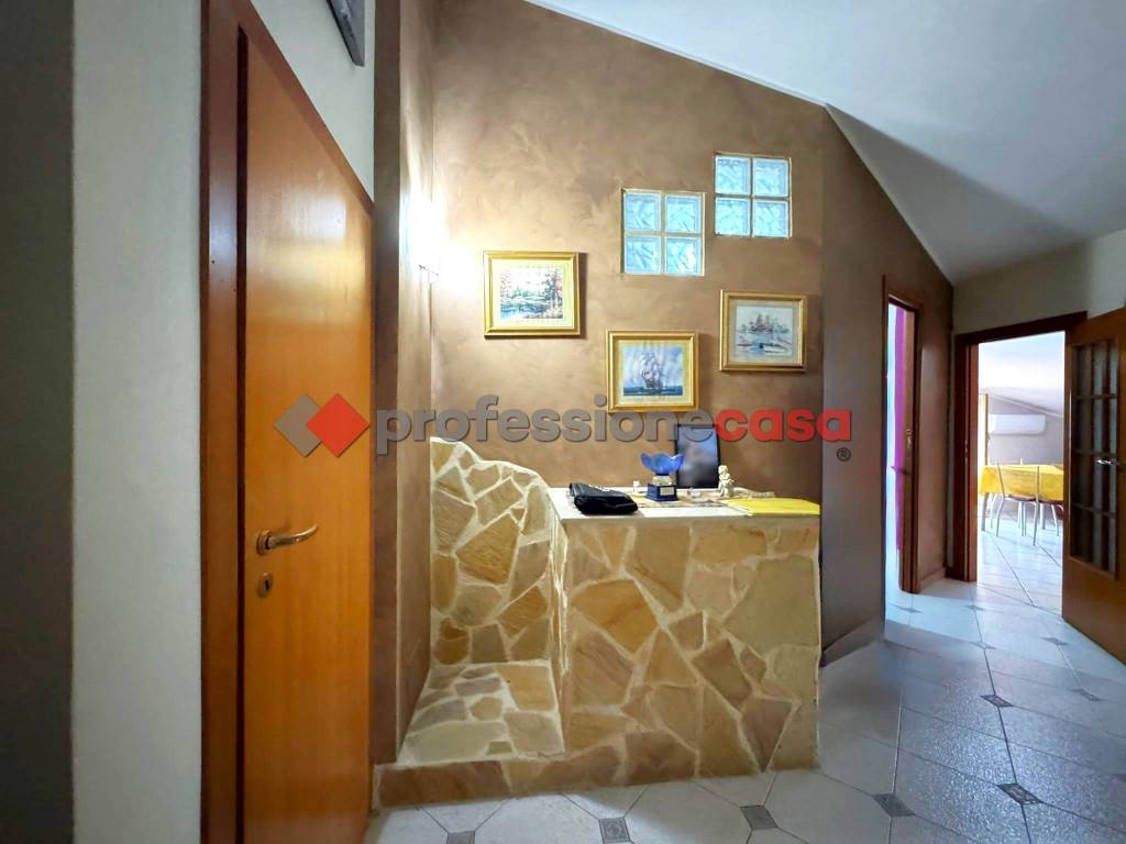 appartamento in vendita a Misterbianco in zona Belsito