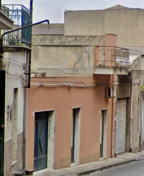 casa indipendente in vendita a Misterbianco