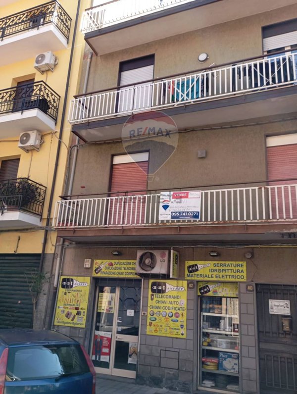 locale commerciale in vendita a Misterbianco