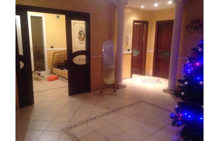 casa indipendente in vendita a Misterbianco in zona Poggio Lupo