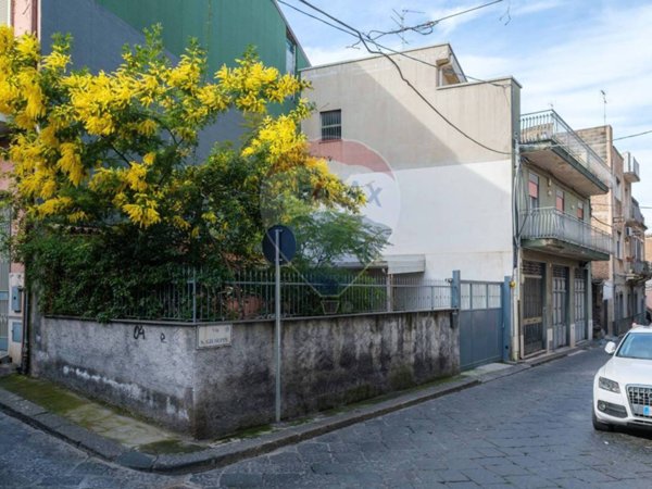 casa indipendente in vendita a Misterbianco