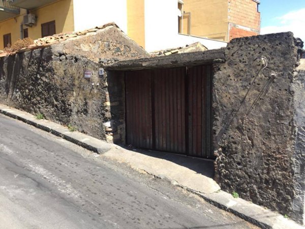 intera palazzina in vendita a Misterbianco