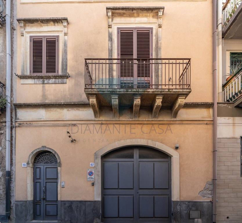 casa indipendente in vendita a Misterbianco in zona Centro Città