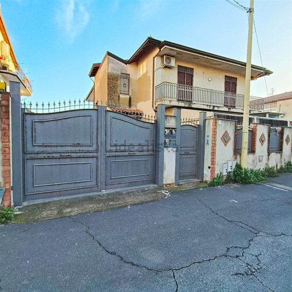 appartamento in vendita a Misterbianco in zona Centro Città