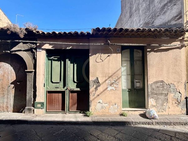 casa indipendente in vendita a Misterbianco in zona Centro Città
