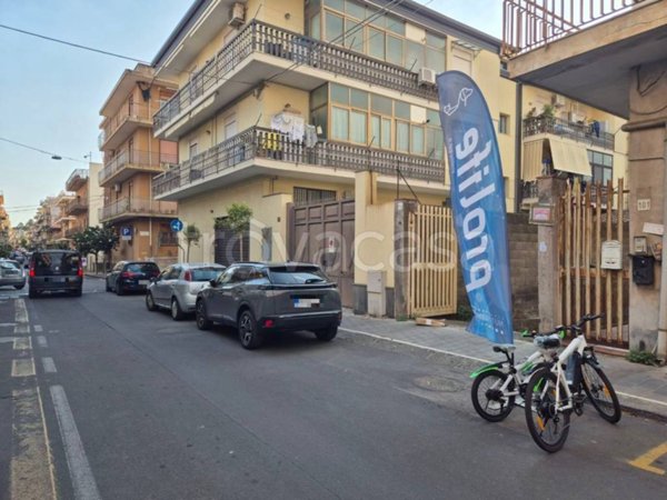 locale commerciale in vendita a Misterbianco