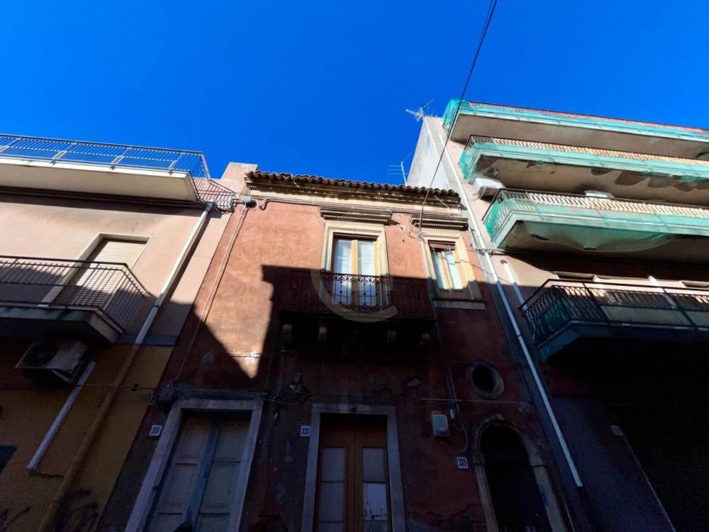 casa indipendente in vendita a Misterbianco in zona Centro Città