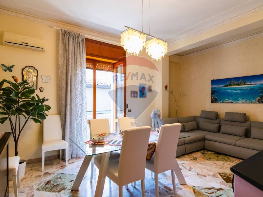 appartamento in vendita a Misterbianco in zona Centro Città