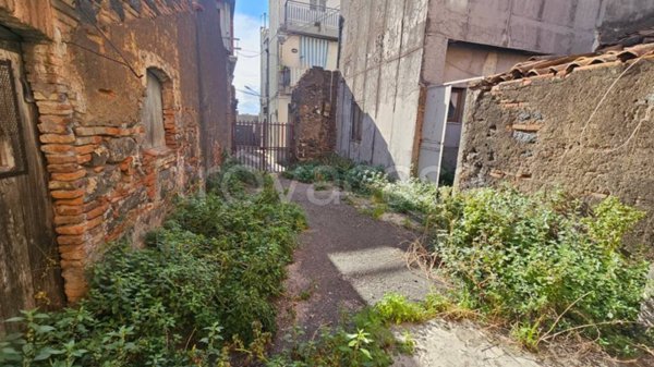 casa indipendente in vendita a Misterbianco