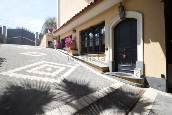 casa indipendente in vendita a Misterbianco in zona Belsito