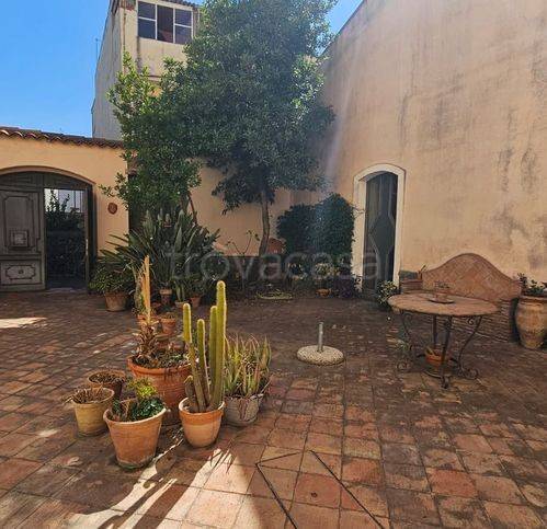 casa indipendente in vendita a Misterbianco