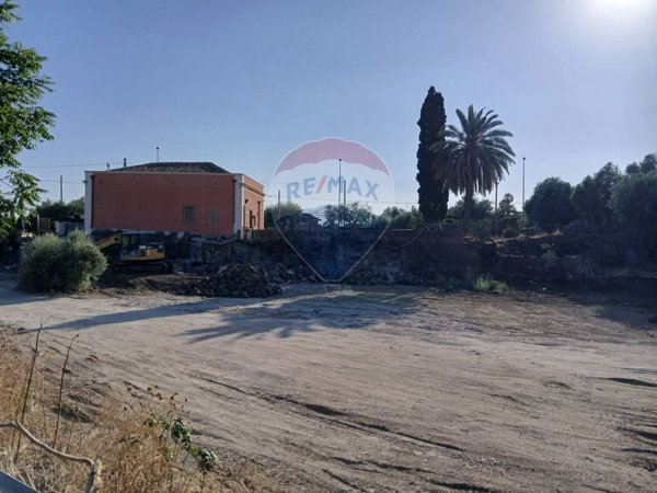 casa indipendente in vendita a Misterbianco