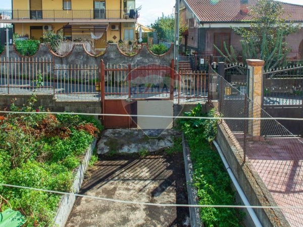 casa indipendente in vendita a Misterbianco in zona Centro Città