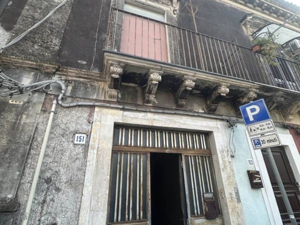 casa indipendente in vendita a Misterbianco