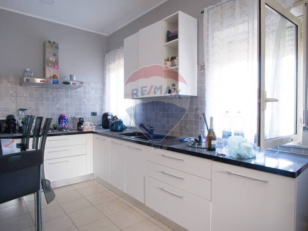 appartamento in vendita a Misterbianco in zona Centro Città